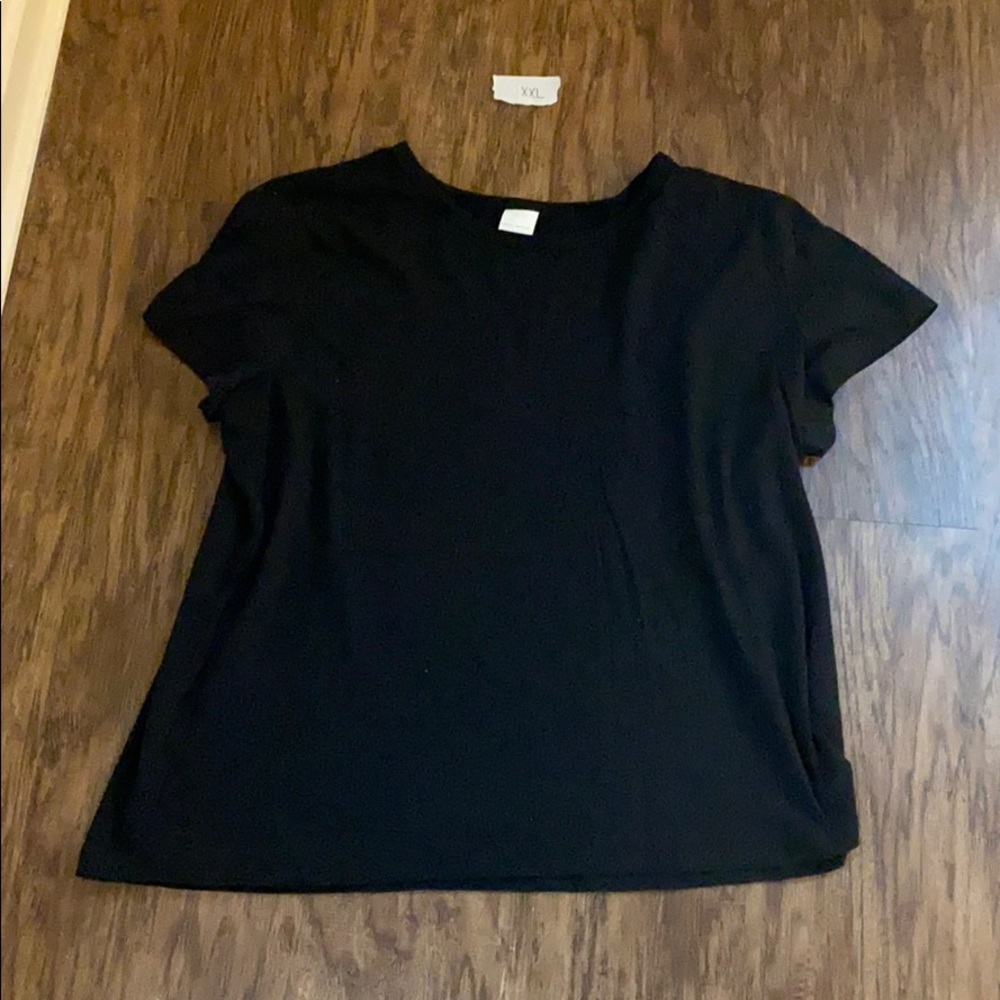 Black shirt